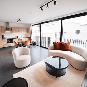K&Y Suite 1 Brussels Airport 500M!